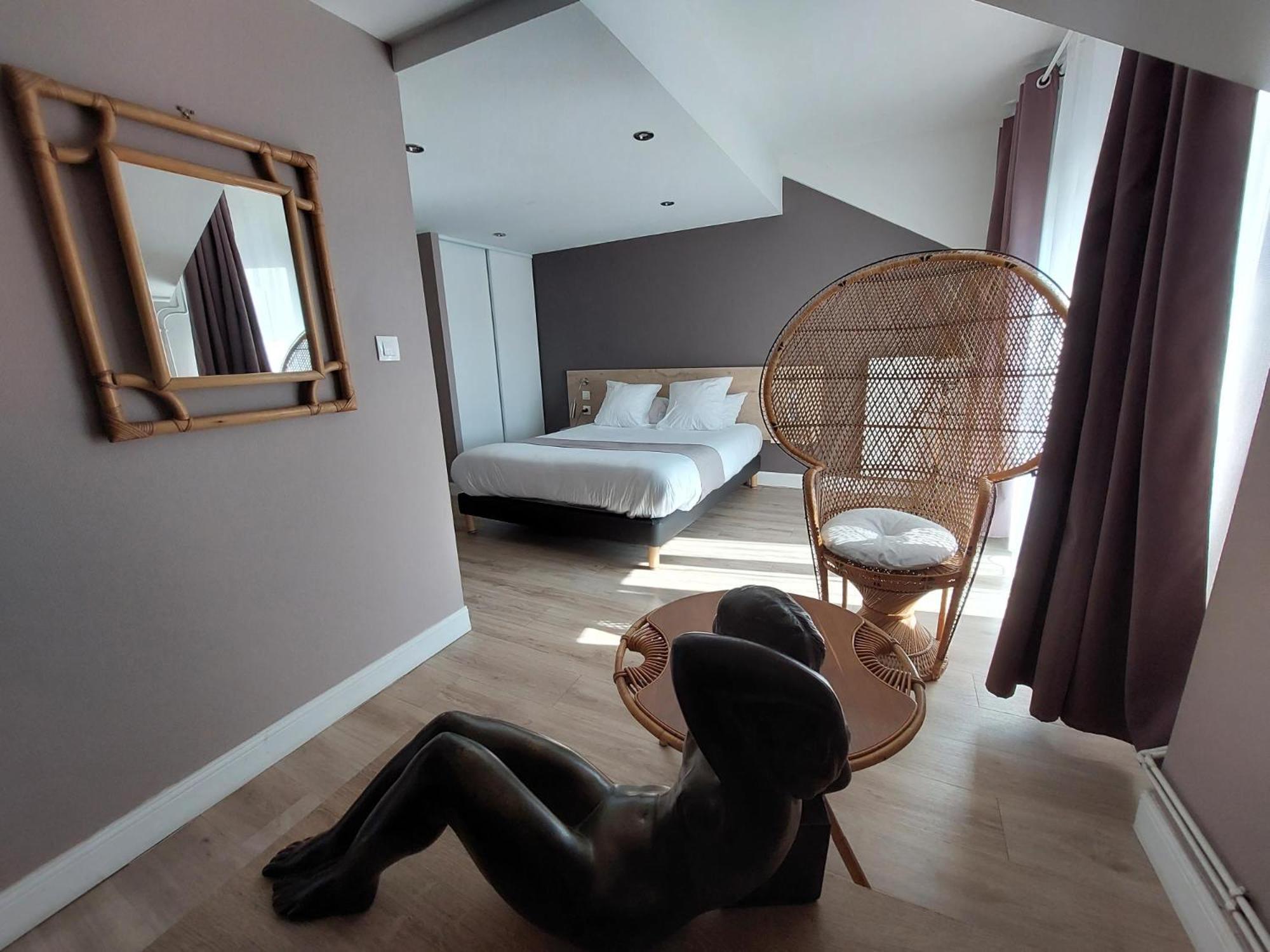Logis Auberge Des Voyageurs Vandieres  Eksteriør billede